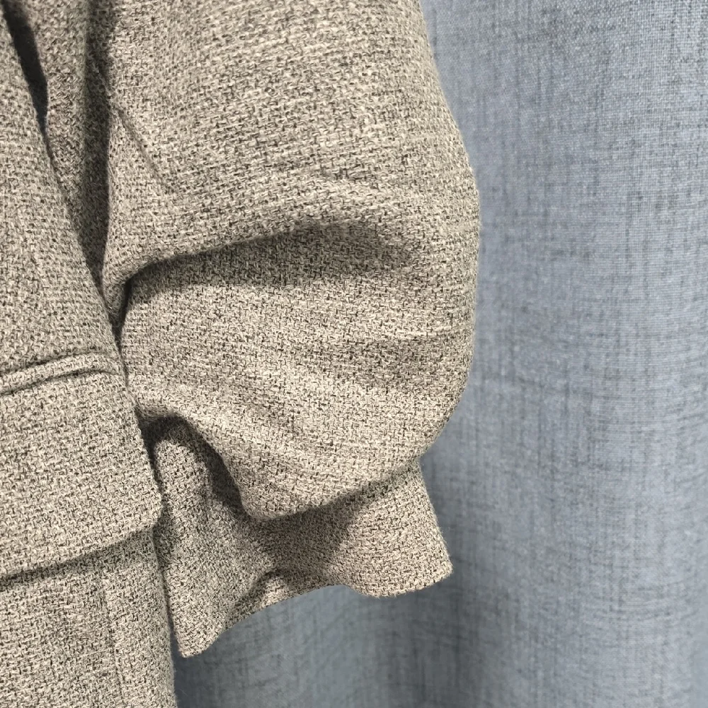 H&M Light Gray Women's Textured Blazer 3/4 Scrunched Sleeves Size Large - Picture 7 of 9